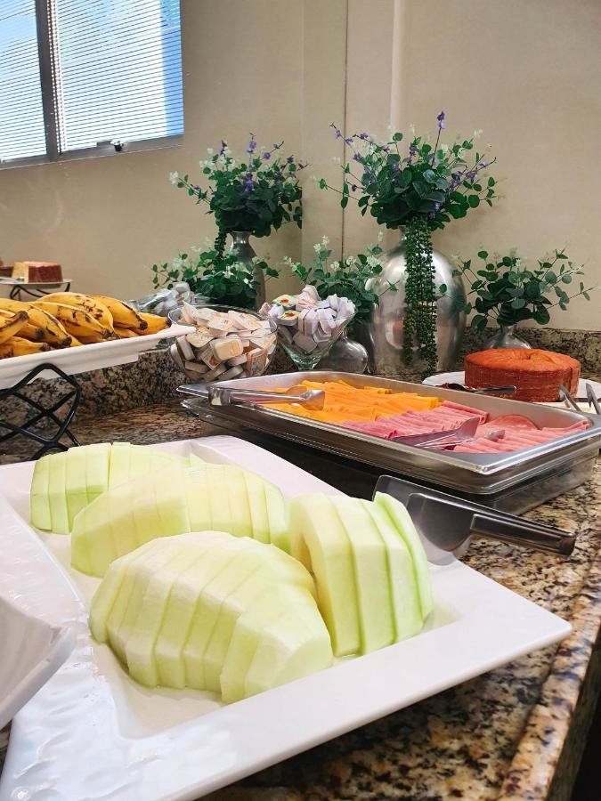 Avenida Palace Hotel 주앵빌 외부 사진